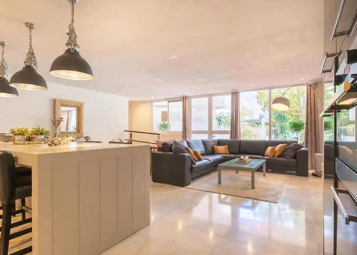 Апартаменти Finally Марбелья